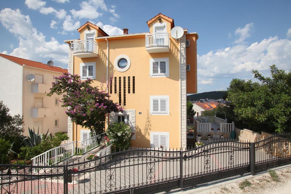 Villa Adriatic Trogir Exteriör bild